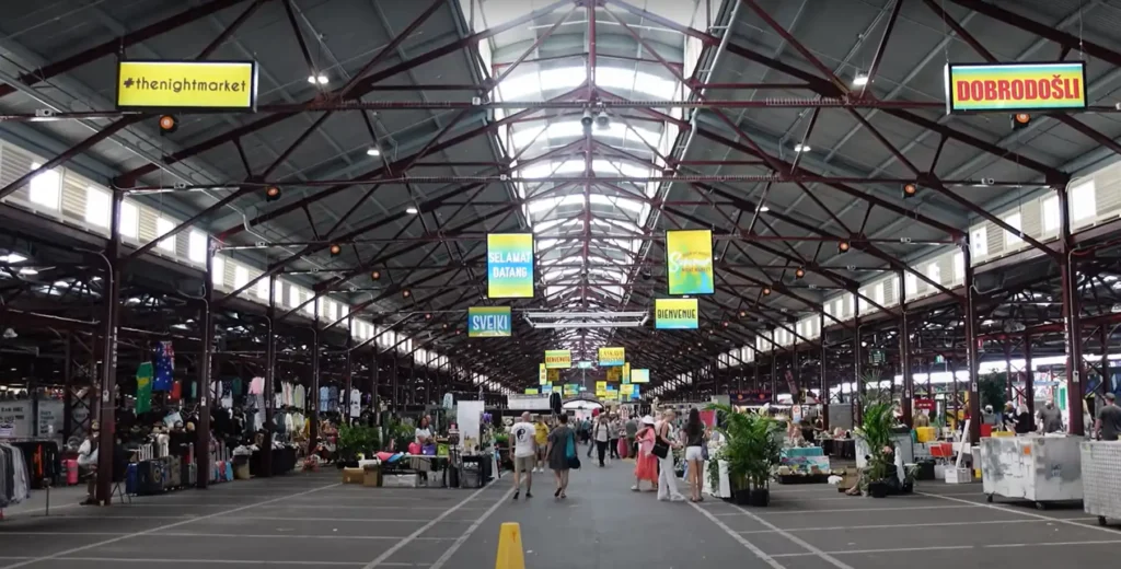 EPIC QUEEN VIC MARKET - Melbourne Local Guide - Night Market